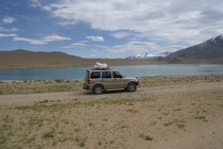 Mit dem Jeep im Hochland von Changtang unterwegs