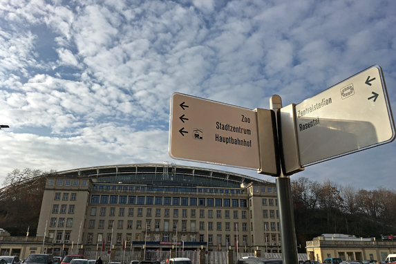 Von wegen RB Arena - das "Stadion der Hunderttausend" heißt immer noch Zentralstadion