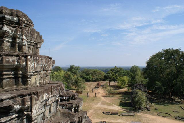 ta_prohm0002.jpg