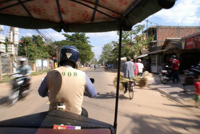 Das Tuk-Tuk ist das Taxi Asiens