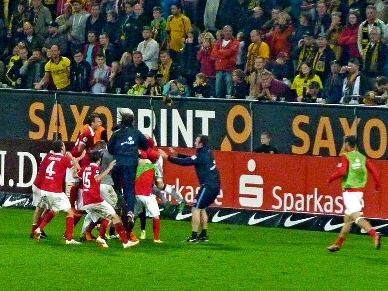 Sekunden vor dem Abpfiff erzielt Mainz den Ausgleich