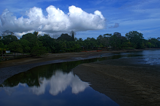 Am Hafen von Puerto Jiménez