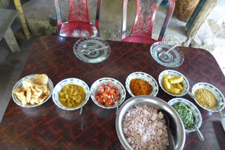 Leckeres Mittagessen in einem Guesthouse am Ende der Wanderung