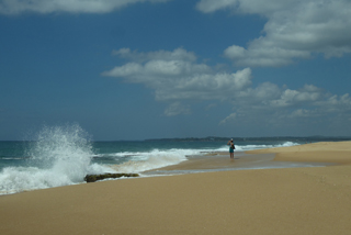 Endloser Sandstrand in Tangalle